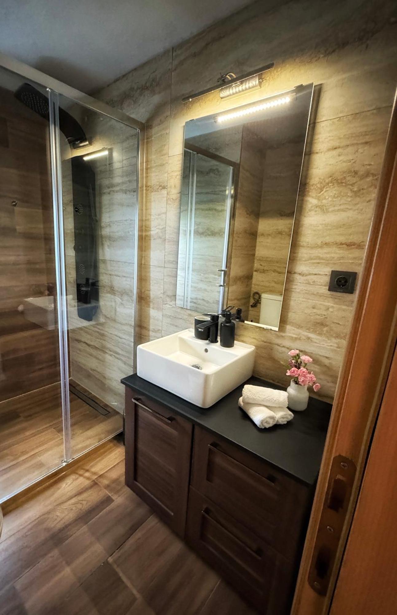 Zoe Luxury House Villa Gomirje Ngoại thất bức ảnh