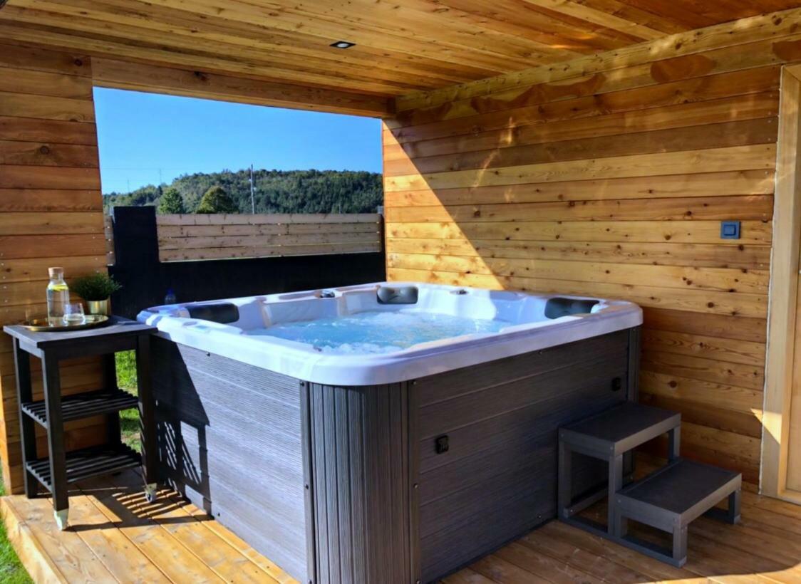 Zoe Luxury House Villa Gomirje Ngoại thất bức ảnh